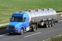 Volvo 460  Van Overloop  auf der A 61 bei Rheinbach - 22.09.2009