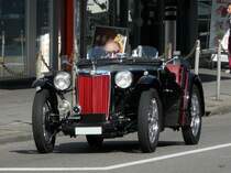 MG Oldtimer unterwegs in der Stadt Rapperswil/SG am 07.09.2009
