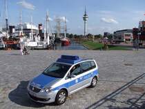 Am Weg zu einem Fehlalarm ins MEDITERRANEO in Bremerhaven;090826