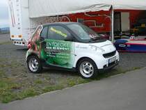 Smart mit Werbung f�r das 5. Element ausgestellt beim 1. Fuldaer Autotag am 04.10.2009 auf der Fulda-Galerie