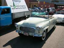 Noch ein Skoda Felicia auf dem Parkplatz vor der Burkhardtsdorfer Mehrzweckhalle, im Rahmen der Werbetour fr den neuen Erzgebirgskreis