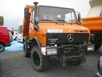 Unimog 1200 pr�sentiert beim 1. Fuldaer Autotag am 04.10.2009 auf der Fulda-Galerie 