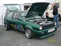 VW Polo beim 1. Fuldaer Autotag am 04.10.2009 im Ausstellungsgel�nde  Fulda-Galerie 