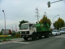 Mercedes-Benz SK Absetzkipper (07.10.09, Heppenheim).