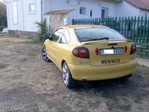 Renault Megane Coupe.
