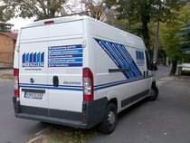 Fiat Ducato, die höchste, und längste version.
Frontansicht: http://www.fahrzeugbilder.de/bilder/sonstige-12473.jpg