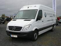 MB Sprinter von KRAH und ENDERS Motorsport beim 1. Fuldaer Autotag am 04.10.2009 im Ausstellungsgel�nde  Fulda-Galerie  
