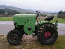 MBA-Diesel,Bj1941 wird anlsslich der 6.Steyr-Club-Olympiade in Geiersberg (bei Regenwetter)zur Schau gestellt;091026