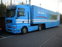  Quark macht Stark  MILRAM`s MAN-Showtruck machte auch in Bergen/Rgen Station.Am 21.Oktober 2009 stand der LKW vor einem Supermarkt in Bergen/Rgen.