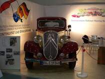 Ein Oldtimer von Horch auf der offerta 2009. Aufgenommen am 1.11.2009