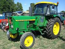 John Deere 3130 LS,
Bj.1974 mit 90PS aus 5390ccm,
Traktorentreff Breisach/Rhein Sept.2009
