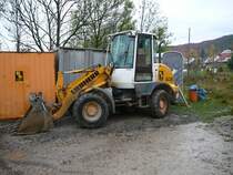 Liebherr 506 steht auf einer Baustelle in der Nhe von Jena am 02.11.2009