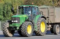 John Deere 6920 S auf der Rckfahrt nach Ablieferung von Zuckerrben in der Zuckerfabrik Euskirchen - 20.10.2009