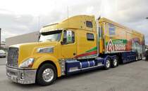 Volvo Werbetruck (andere Perspektive), gesichtet in Euskirchen am 02.11.2009