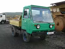 Multicar steht bei der Firma LEO in 07407 Uhlst�dt-Kirchhasel am 05.11.2009