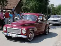 VOLVO PV544 hat bei der Oldtimerrundfahrt in M�nsteuer das Ziel erreicht; 090809