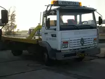 Renault-AbschleppLKW am 07.November 2009 in Sagard.