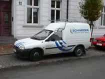 Opel Combo der Spenglerei SCHNEIDER steht am 05.11.2009 in 36088 H�nfeld