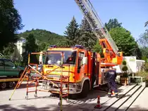 aufgenommen am 13-06-09
in bad harzburg bummelzone
ausstellung der freiwilligen feuerwehr bad harzburg

DLA(K)23/12CS
IVECO150E Eurofire
A  = Automatikleiter
CS = Computerstabilisiert