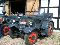 Diese Straeneilbulldog war neben anderen Lanz Bulldos im Hof des Vierseitenhofes in Bocka zu sehen