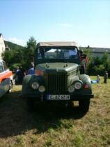 Russischer Gelndewagen vom TYP GAS69 auf der Wiese hinter der Topfmaktscheune beim Bulldogtreffen in Burkhardtsdorf