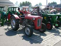 ITM 533 mit Grubber war zu Gast beim Bulldogtreffen in Burkhardtsdorf