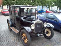 ‎Ein T-Ford auf dem Parkplatz am Hafen von Helsingr 11. ‎September ‎2005.