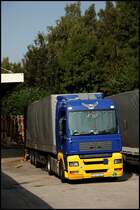 East Eruope No2: Der alte Lack verrt ihn wer der Vorbesitzer war;-) MAN TGA 18.460, ehemaliger LKW von LKW AUGUSTIN, ist nun fr einen Weirussen unterwegs. (19.09.2009)