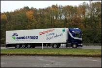 SCANIA TOPLINE R500 mit einem Khlauflieger von HANSEFRIGO,