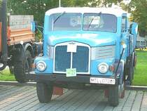 Dieser S4000 war beim 10. Bulldotreffen in Burkhardtsdorf zu sehen