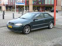 Astra 1.6 fotografiert in Leiderdorp, Niederlande am 21-09-2007