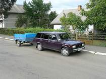 Lada 2104 fotografiert in Hlyboka, Ukraine am 10-09-2007.