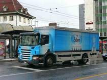 Scania P 270  unterwegs in der Stadt Fribourg am 09.11.2009