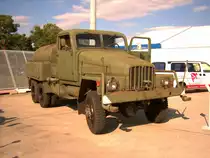 Mieser Zustand,G5 Laugen-Spr�hwagen der ehem.NVA, der Tarnscheinwerfer auf der Mitte der Sto�stange ist zu beachten!