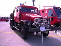 Tankl�schfahrzeug TLF 15 / G5 der FFW Schmannewitz,Interessant die am Bug angeflanschte Pumpe