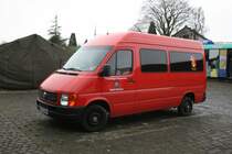 Feuerwehr Nettetal Kaldenkirchen
VIE 2464
MTF
VW
Aufgenommen auf dem �PNV Tag am 6.12.2009 in Kaldenkirchen.
