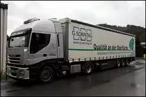 Genrationenunterschied... Der st�rkste IVECO: IVECO STRALIS 560 E5 der Spediton BALS aus Lennestadt. Regelm��ig nach Spanien, Frankreich, Italien, BeNeLux, Schweiz, �sterreich, Gro�britannien, Tschechien und Skandinavien unterweges. (06.12.2009)