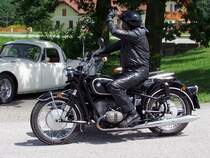 Ein Hallo und Servus zur Oldtimerauffahrt in Waldzell; 090726