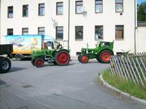 Fendt Dieselross und der Pionier bei der Rundfahrt zum Bulldogtreffen in Burkhardtsdorf.