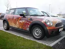 Mini von  cafedelsol  steht vor dem cafedelsol in 36100 Petersberg am 11.12.2009