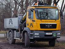 MAN TGM18.340 hat ein verl�ngertes Wochenende bei der Baustelle am Bhf. Timelkam;091206