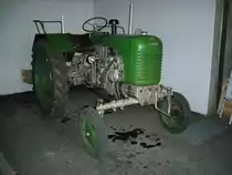 Steyr Traktor 80S im Juli 2007 in der Tiefgarage von Heiligenblut/K�rnten