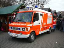 MB T1 als Rettungswagen der Feuerwehr Erfurt unterwegs in Erfurt am 15.12.2009