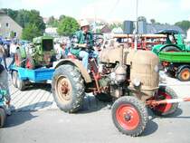 IFA Brockenhexe RS02/22 macht sich auf die Heimreise vom Bulldogtreffen in Burkhardtsdorf 2007. da er keine Straenzulassung hat wurde er geschleppt