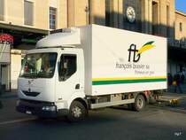 Renault Lastwagen unterwegs in der Stadt Genf am 11.12.2009