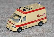 Rettungswagen  Die Johanniter  - Modell 1:87 - Fiat Ducato - Firma Busch - 17.12.2009