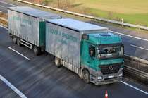 MB Actros 18-47  Becker Spedition  - A61 bei Rheinbach 15.12.2009