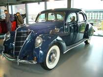 Lincoln Zephyr 4-door Sedan 1937 November 2009 im Zeithaus der Autostadt Wolfsburg