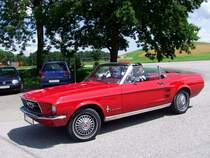 Ford-MUSTANG aus Wels besucht eine Oldtimerausstellung im Bezirk Ried i.I.; 090726