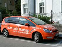Ford-Galaxy war fr Werbezwecke bzgl. der O-Landtags-Gemeinderatswahlen  in Ried i.I. zugegen;090913